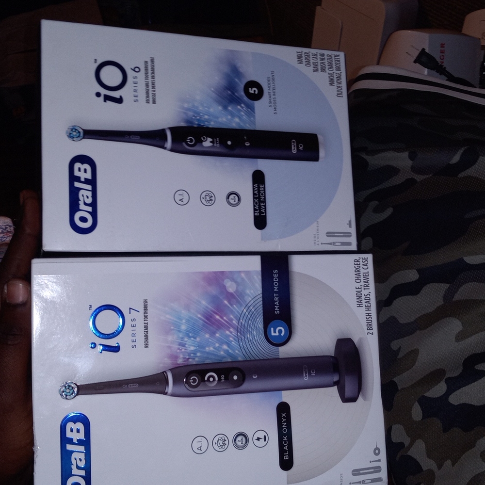 Oral-B io series 7